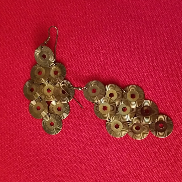 Cascading Disc Earrings - Picture 4 of 8